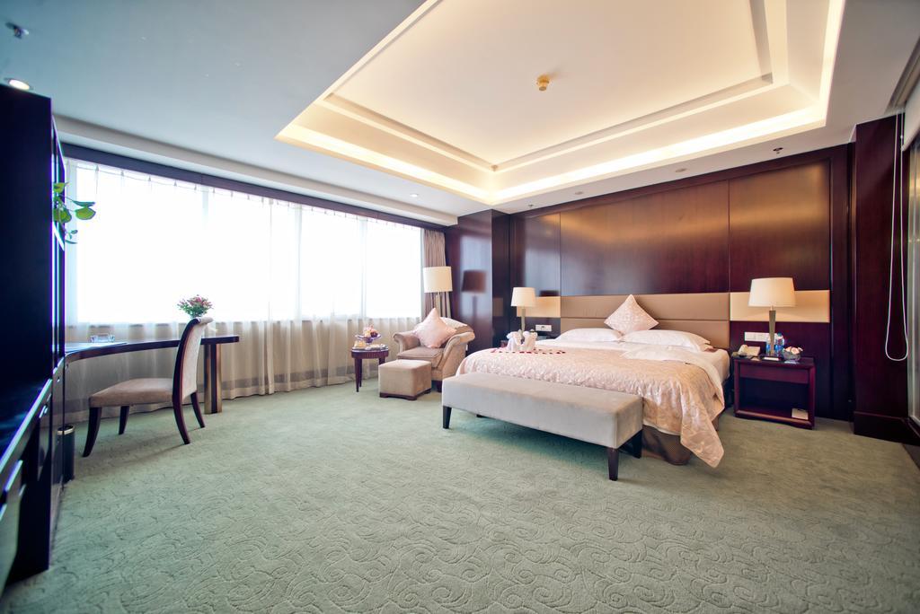Huafang Jinling International Hotel Zhangjiagang Стая снимка